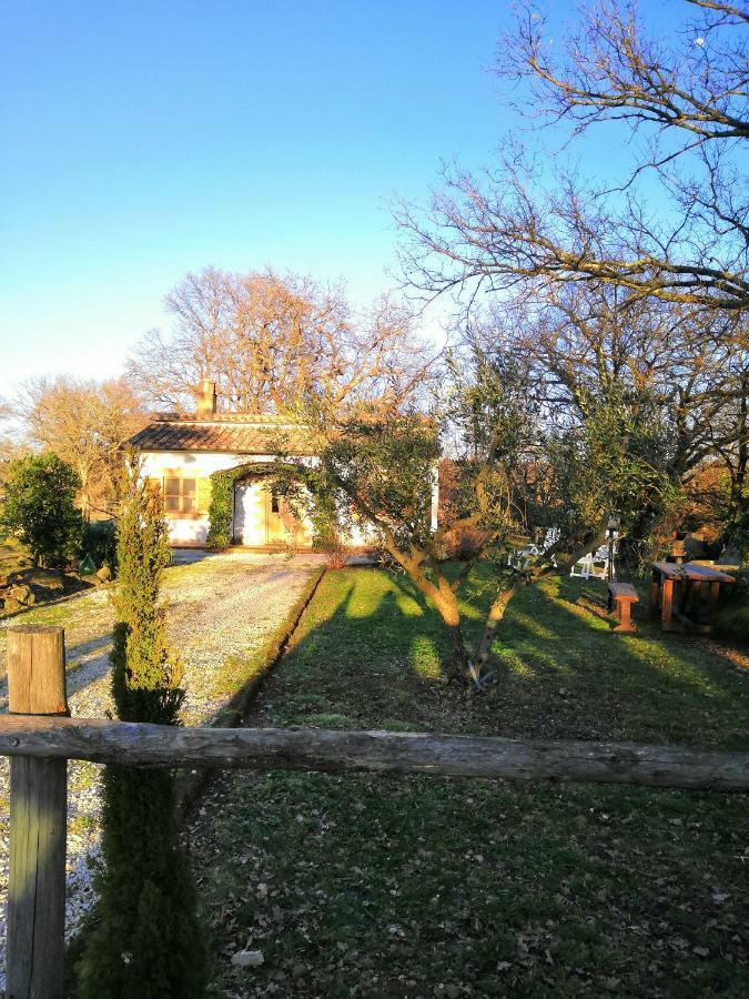 Maremma Country Chic Le Ginestre Villa Sovana Esterno foto