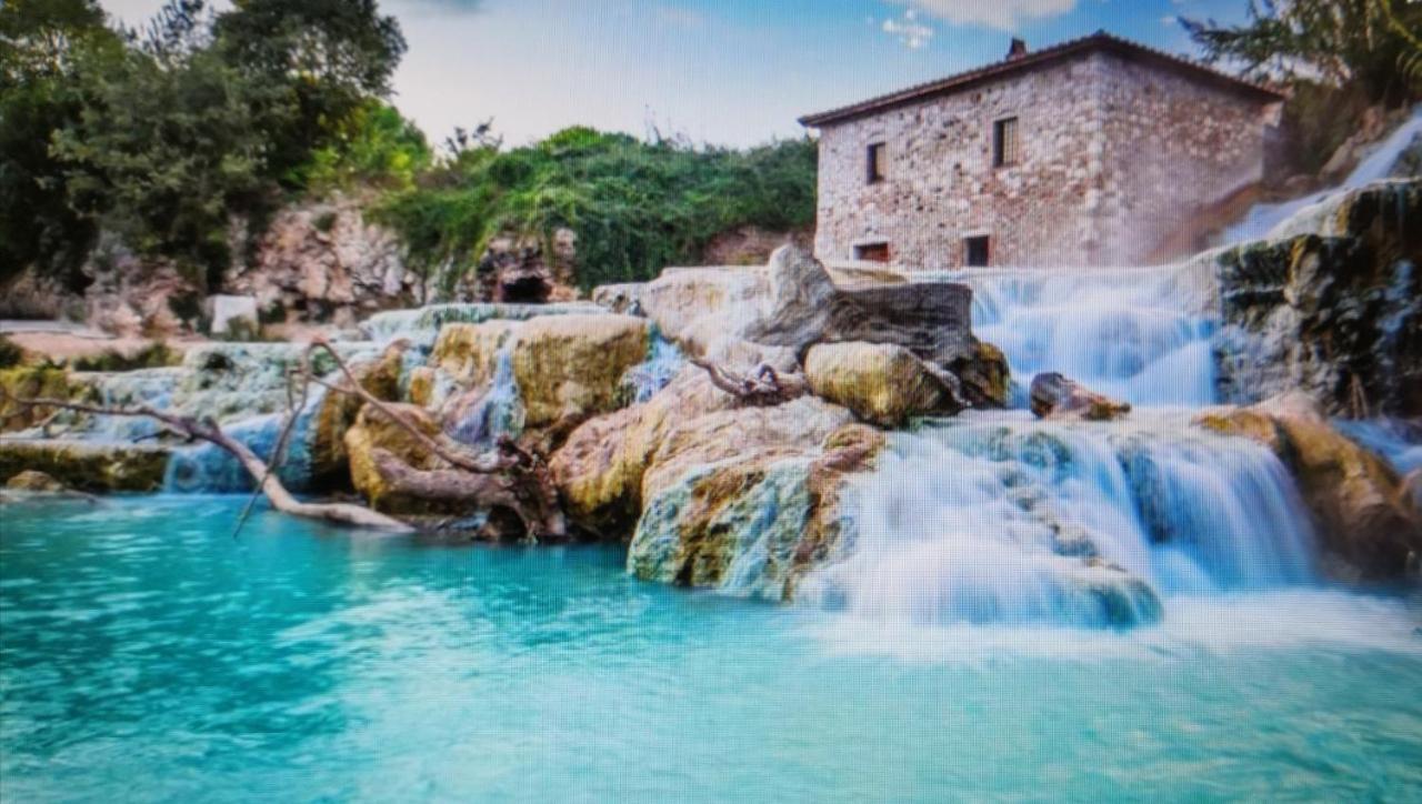 Maremma Country Chic Le Ginestre Villa Sovana Esterno foto